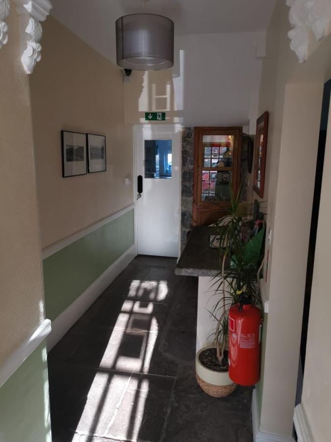 Mair'S Hotell Bridgend  Eksteriør bilde